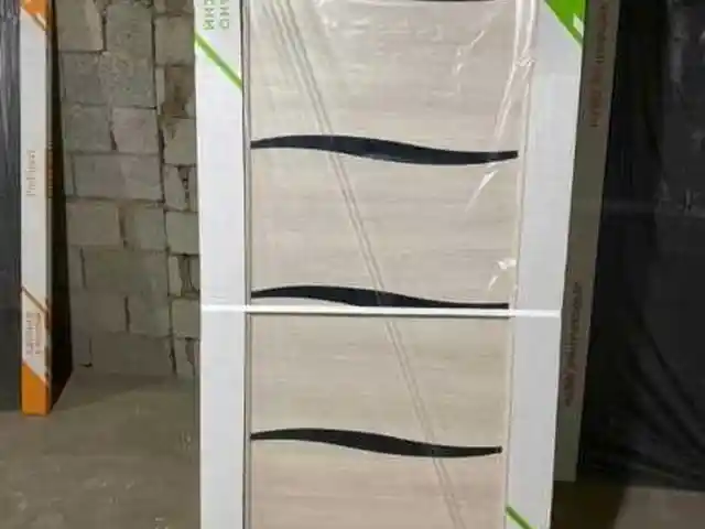 Дверь, Душанбе