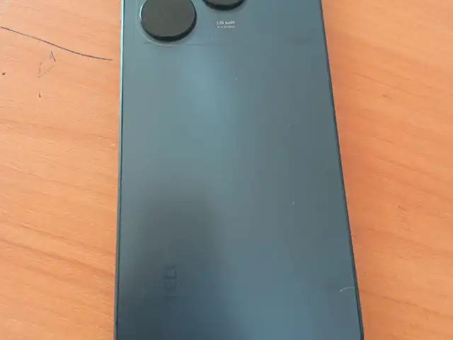 Телефон Tecno, Исфара