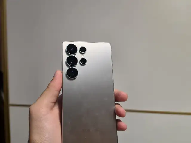 Samsung Galaxy S 25 ultra, Хуҷанд