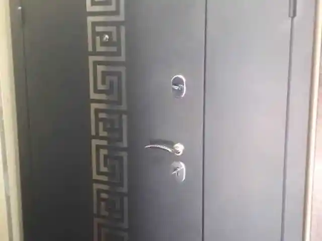 Железная дверь, Душанбе