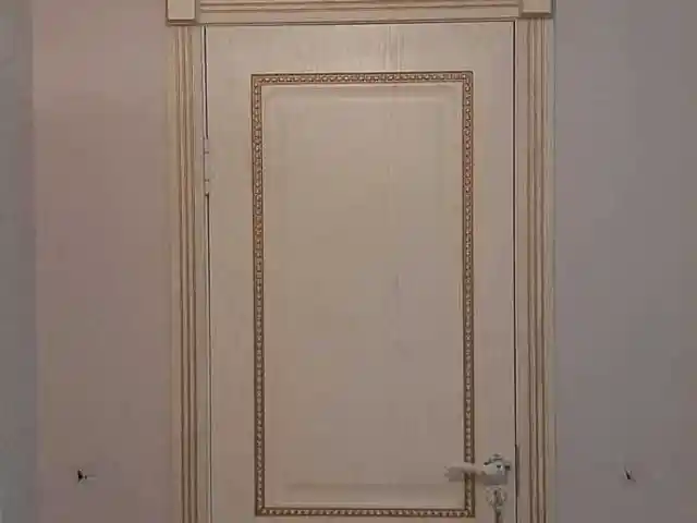 Дверь, Душанбе