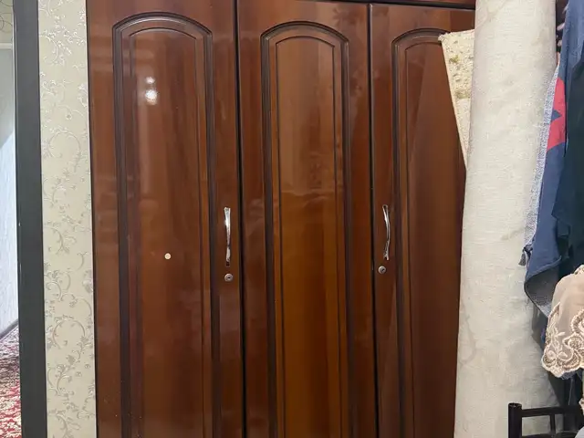 Шифоньер, Худжанд