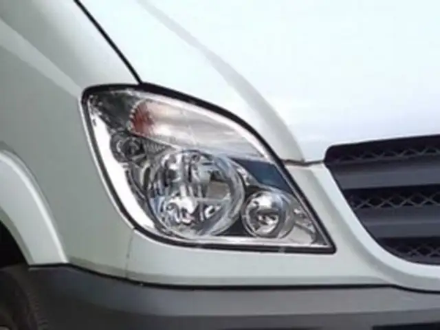 Фара передняя на Mercedes Sprinter 906 2006-2014, Истаравшан