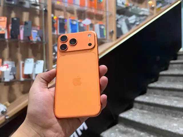 Apple iPhone 17 Pro Max, 256 gb, Cosmic Orange, Душанбе