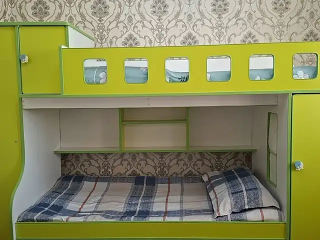 Двухъярусная кровать, Хуҷанд