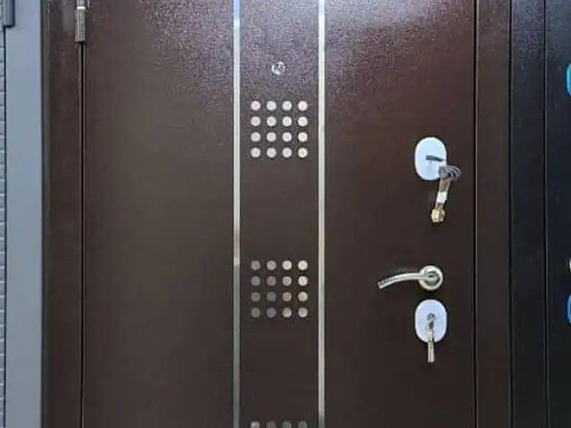 Дверь, Душанбе