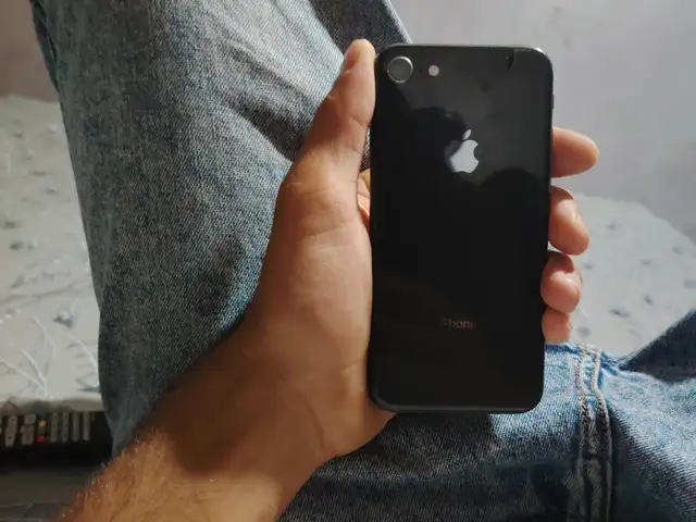 Apple iPhone 8, 64 gb, Silver, Турсунзода