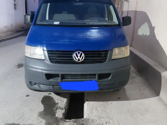 Минивэн Volkswagen transporter t5, 2004, Худжанд