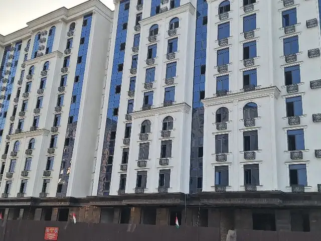 3-комн. квартира, 5 этаж, 78 м², Ленский, Рӯдакӣ