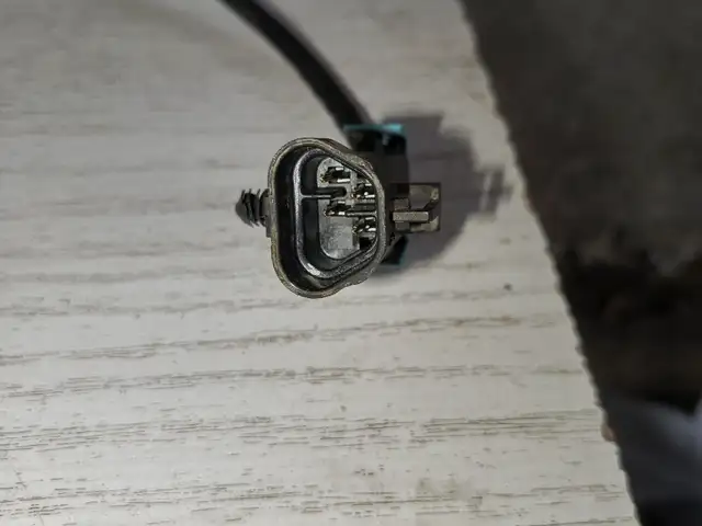 Лямбда зонд на инсигния 2.0 турбо, Хуҷанд