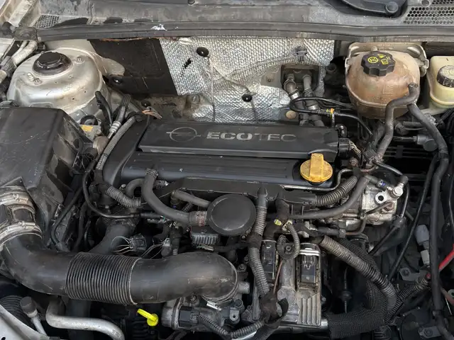 Двигатель на Opel, Душанбе