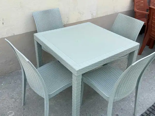 Стол со стульями, Душанбе