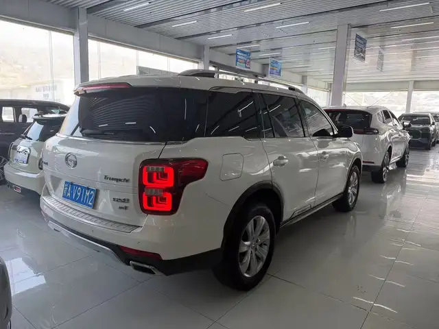 GAC Trumpchi GA8