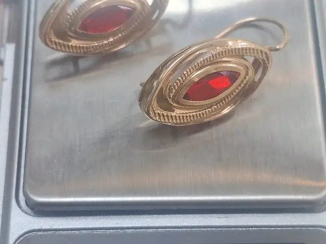 Золотые сережки 375 пр, Душанбе