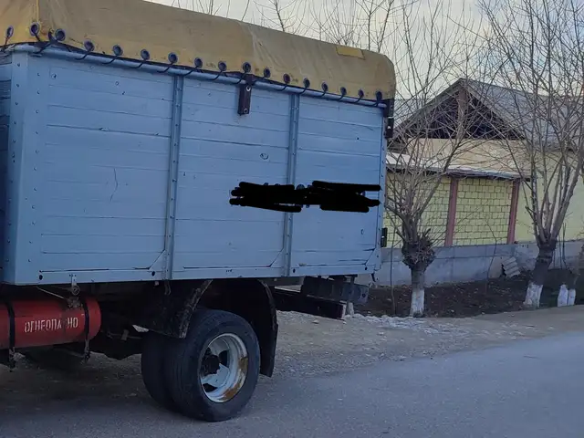 Кузов от газел, Деваштич (Ганчи)