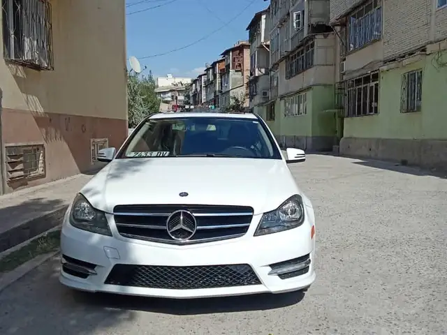 Mercedes-Benz C class
