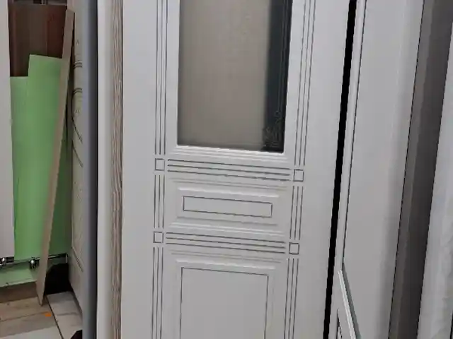 Дверь, Душанбе