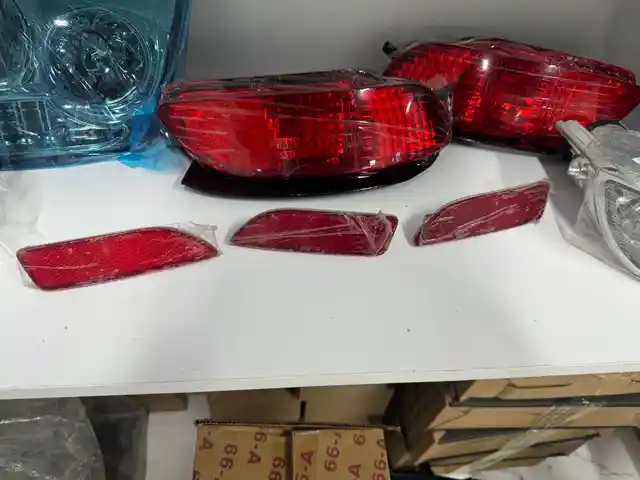 Катафот на задний бампер Toyota Corolla 3, Душанбе