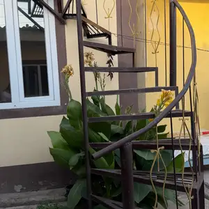Лестница, Душанбе