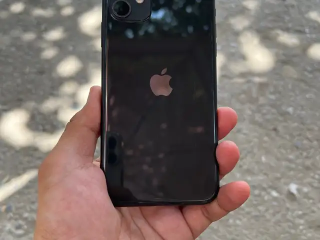 Apple iPhone 11, 64 gb, Black, Хуҷанд