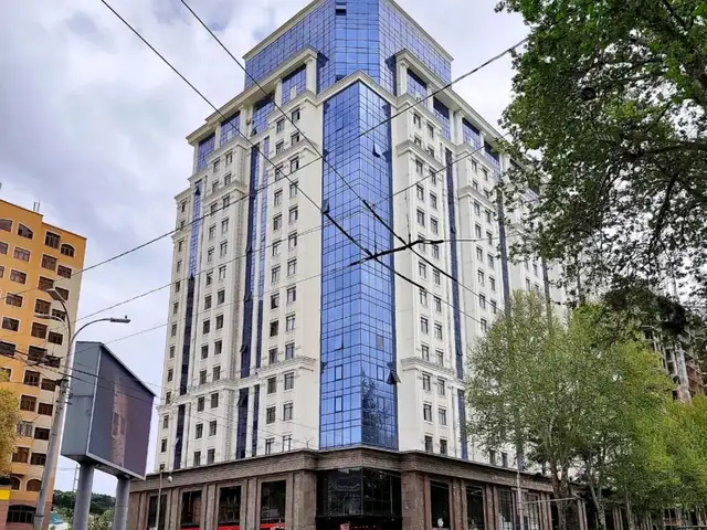 3-комн. квартира, 14 этаж, 70м², Исмоили Сомони, Душанбе