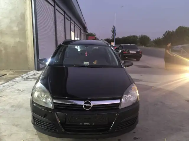 Opel Astra H