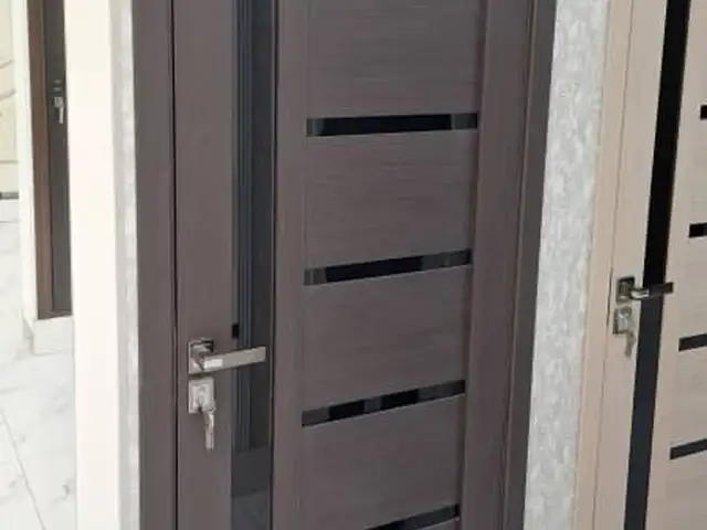 Дверь, Душанбе