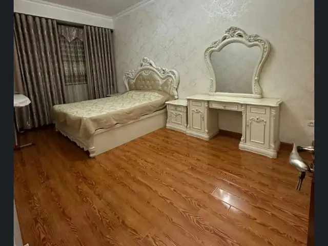 2-комн. квартира, 9 этаж, 70м², Исмоили Сомони, Душанбе