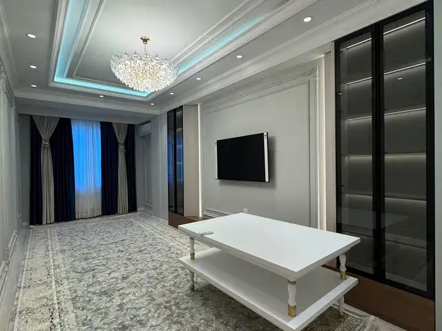 4-комн. квартира, 15 этаж, 109 м², 82 мкр, Душанбе - 10