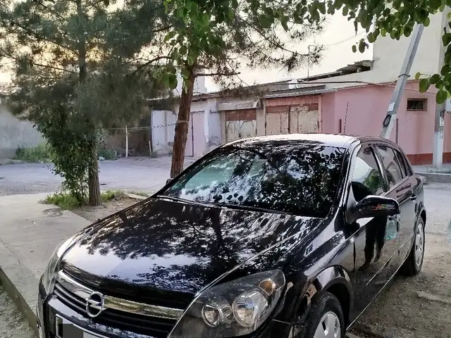 Opel Astra H