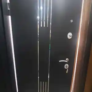 Железная дверь, Душанбе