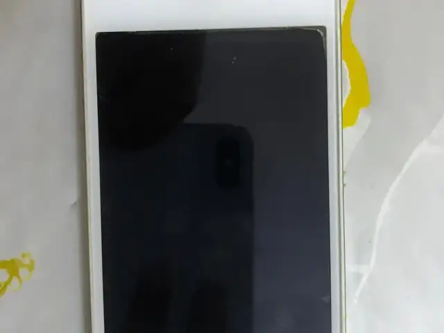 Apple iPhone 4, 32 gb, Хуҷанд