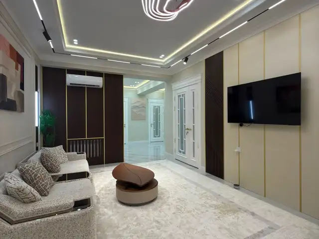 4-комн. квартира, 15 этаж, 201 м², 91мкр, Душанбе