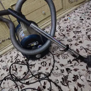 Пьлессос, Душанбе