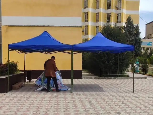 Зонтик, Душанбе
