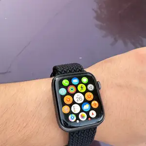 Смарт часы Appel Whoch, Худжанд