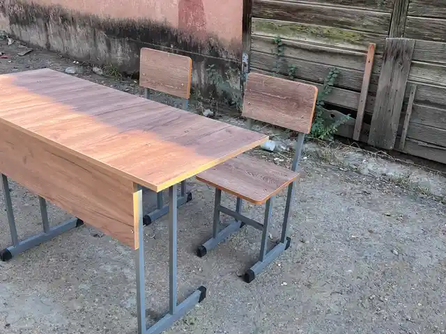 Школьные парты, Душанбе
