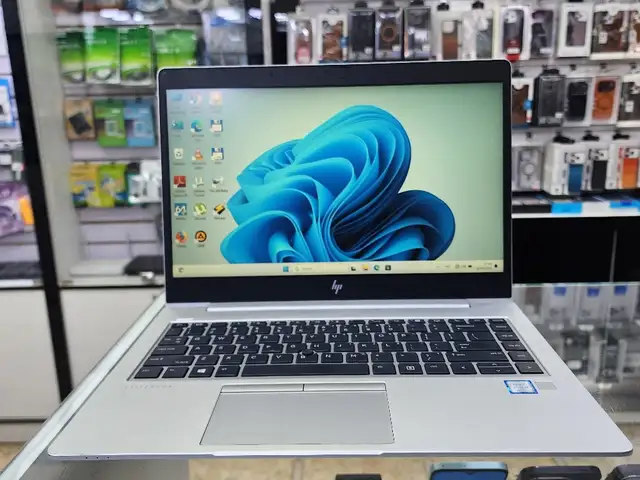 Ноутбук HP, Худжанд