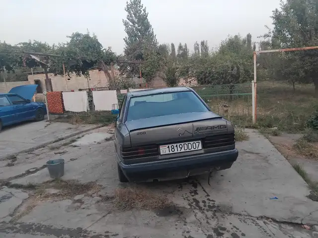 Mercedes-Benz W201