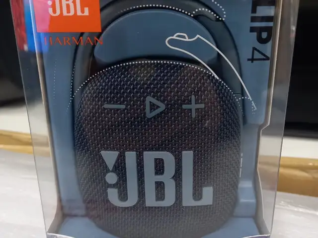 Портативная колонка JBL, Худжанд