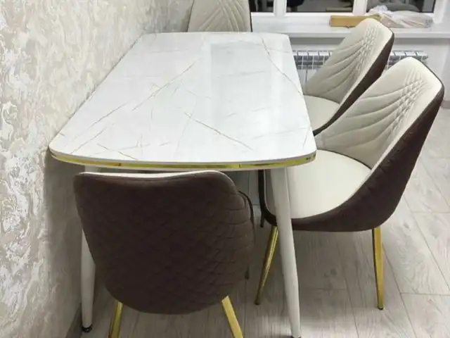 Стол и стулья, Душанбе