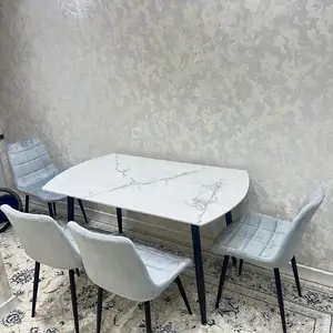 Столь и стулья, Душанбе
