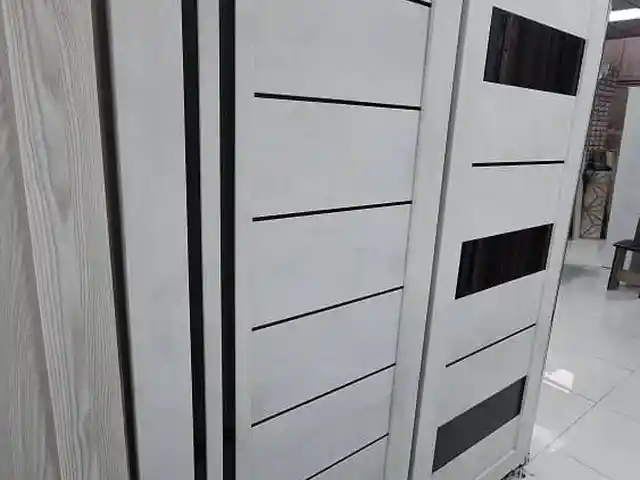 Дверь, Душанбе