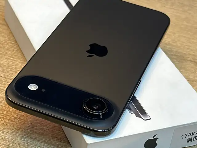 Apple iPhone Air, 256 gb, Space Black, Худжанд