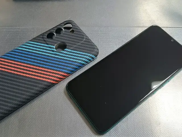 Tecno spark 8s, Ҷаббор Расулов
