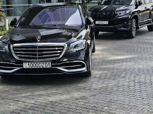 Mercedes-Benz S class
