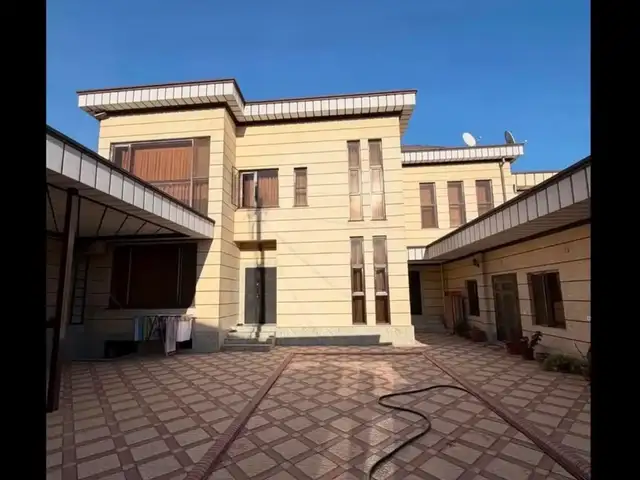 2-этажный, 6 комнатный дом, 248 м², шохмансур, Душанбе