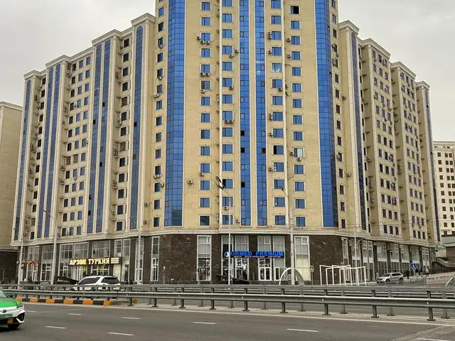 3-комн. квартира, 10 этаж, 126 м², Қазоқон, Душанбе