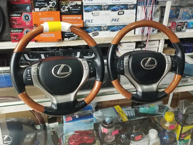 Штатный руль от Lexus, Душанбе