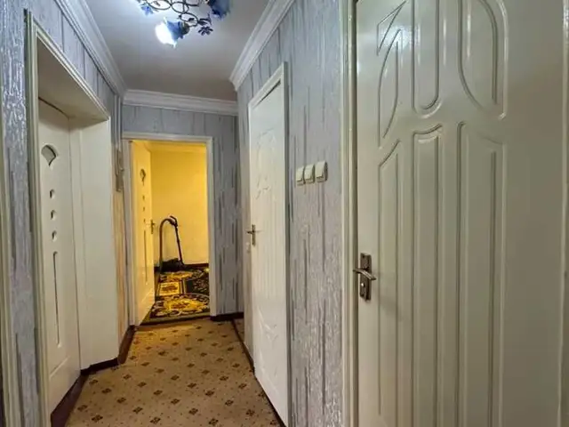 3-комн. квартира, 4 этаж, 74м², 46 мкр, Душанбе
